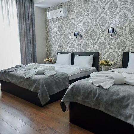 MariaLuis Hotel Tbilisi Buitenkant foto