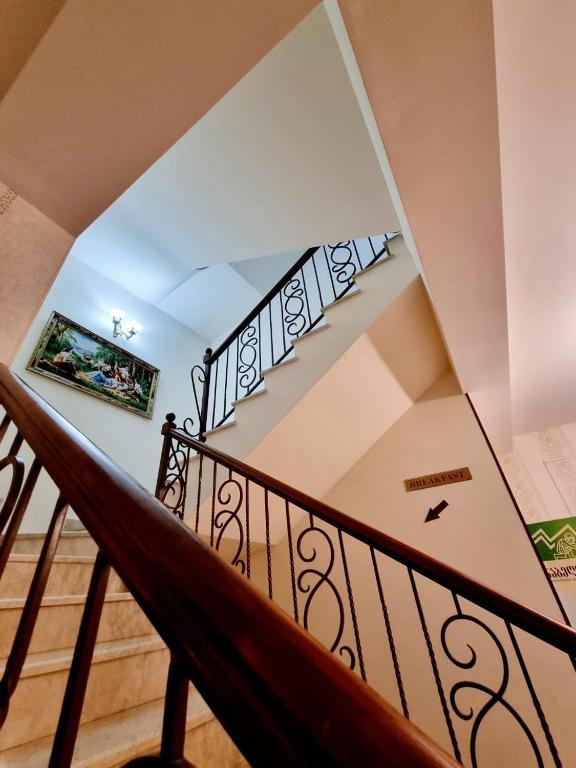 MariaLuis Hotel Tbilisi Buitenkant foto