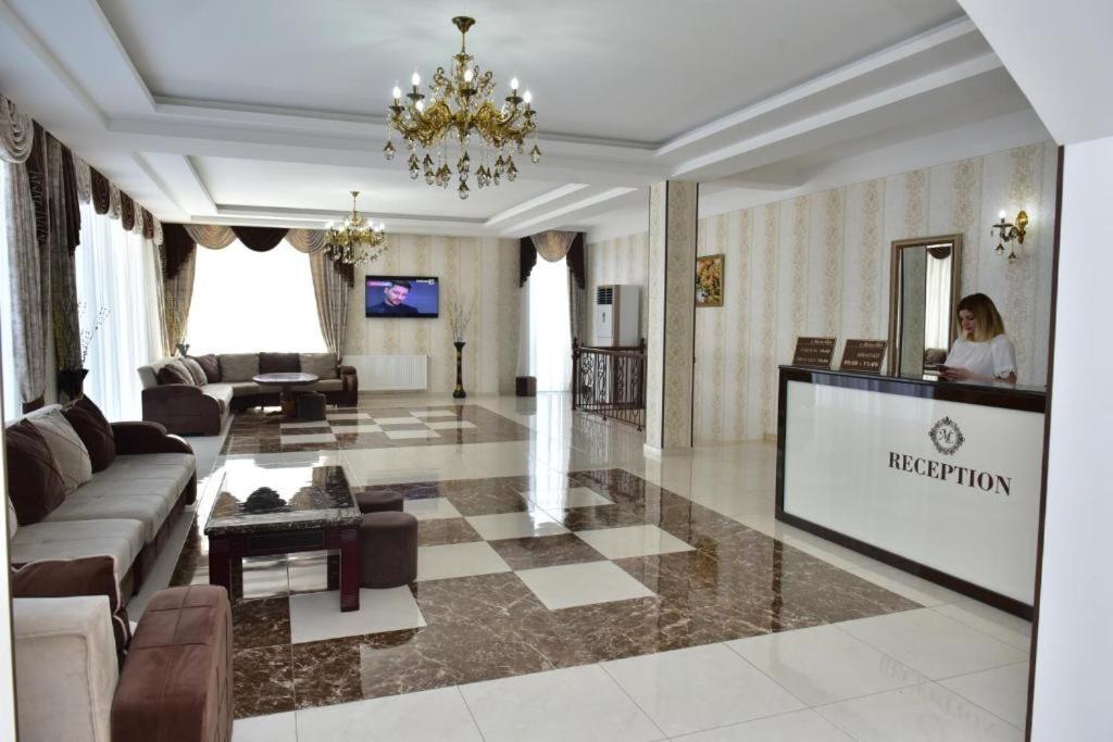 MariaLuis Hotel Tbilisi Buitenkant foto