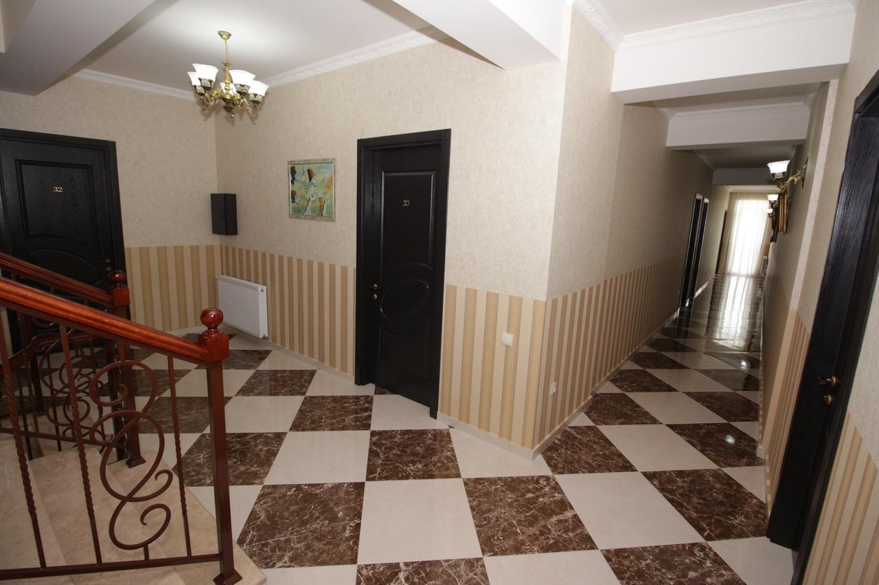 MariaLuis Hotel Tbilisi Buitenkant foto