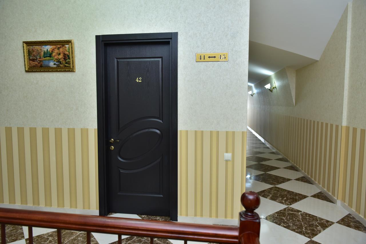 MariaLuis Hotel Tbilisi Buitenkant foto