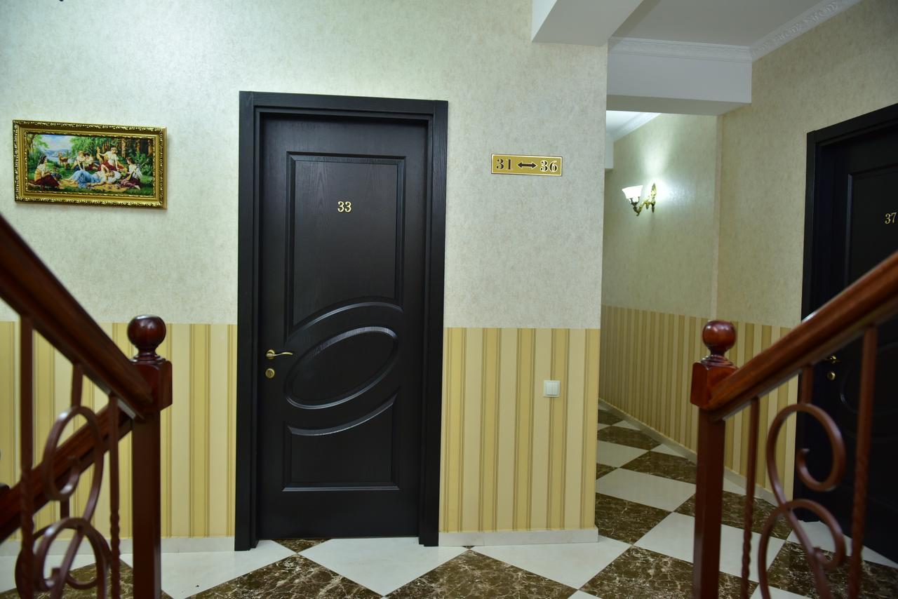 MariaLuis Hotel Tbilisi Buitenkant foto
